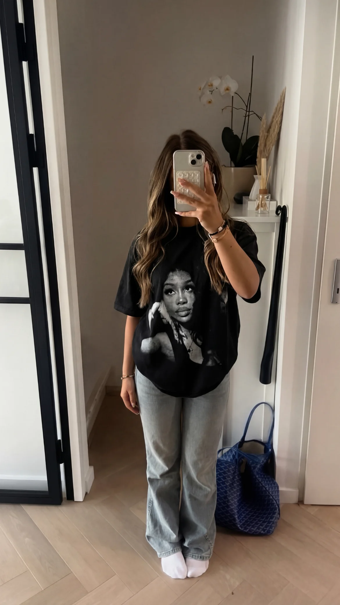 Sza Graphic Tee - Image 5